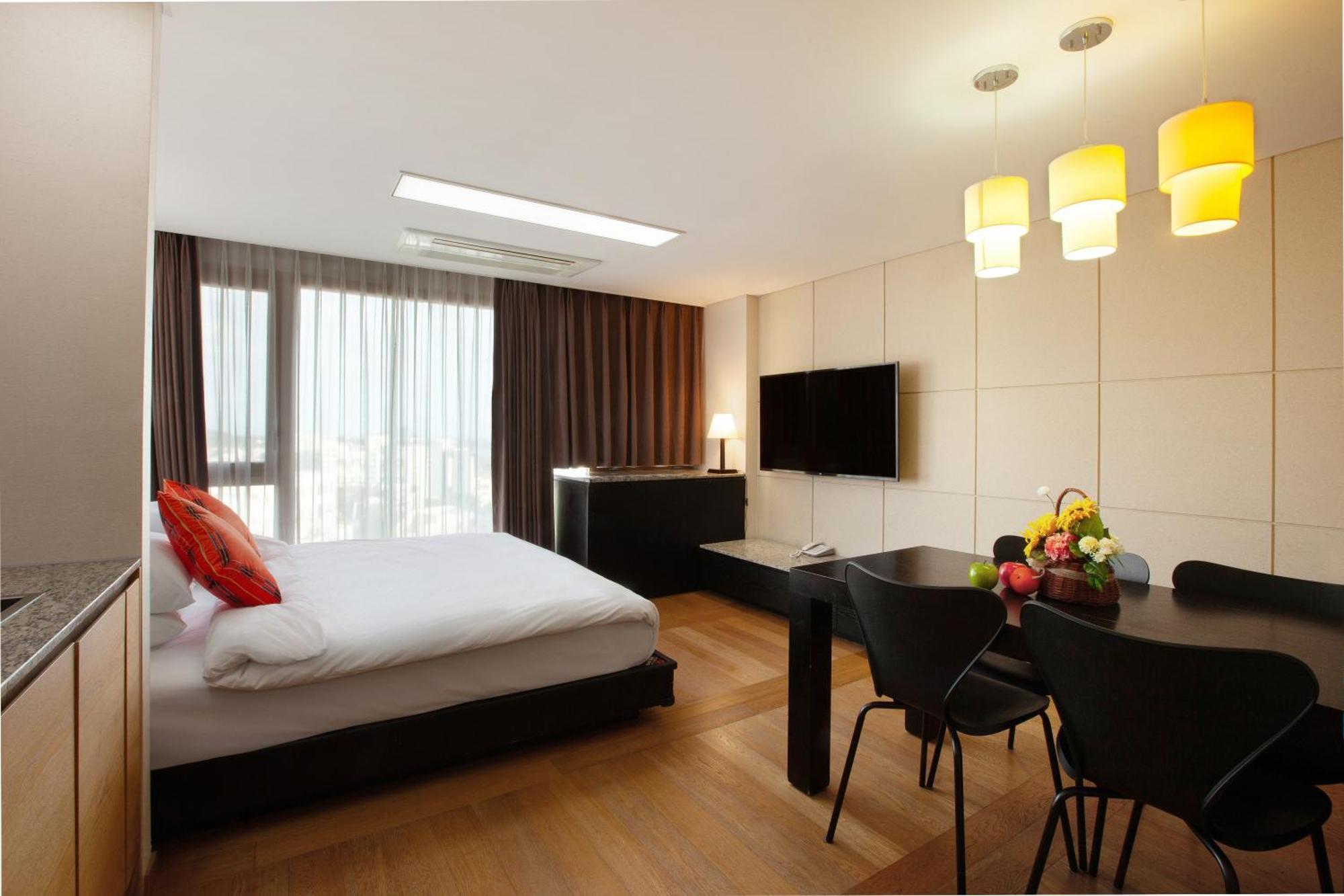 Shin Shin Hotel Jeju Ocean Seogwipo Esterno foto
